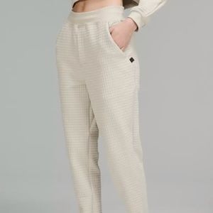 Lululemon LAB grid jogger 0 tan discontinued
